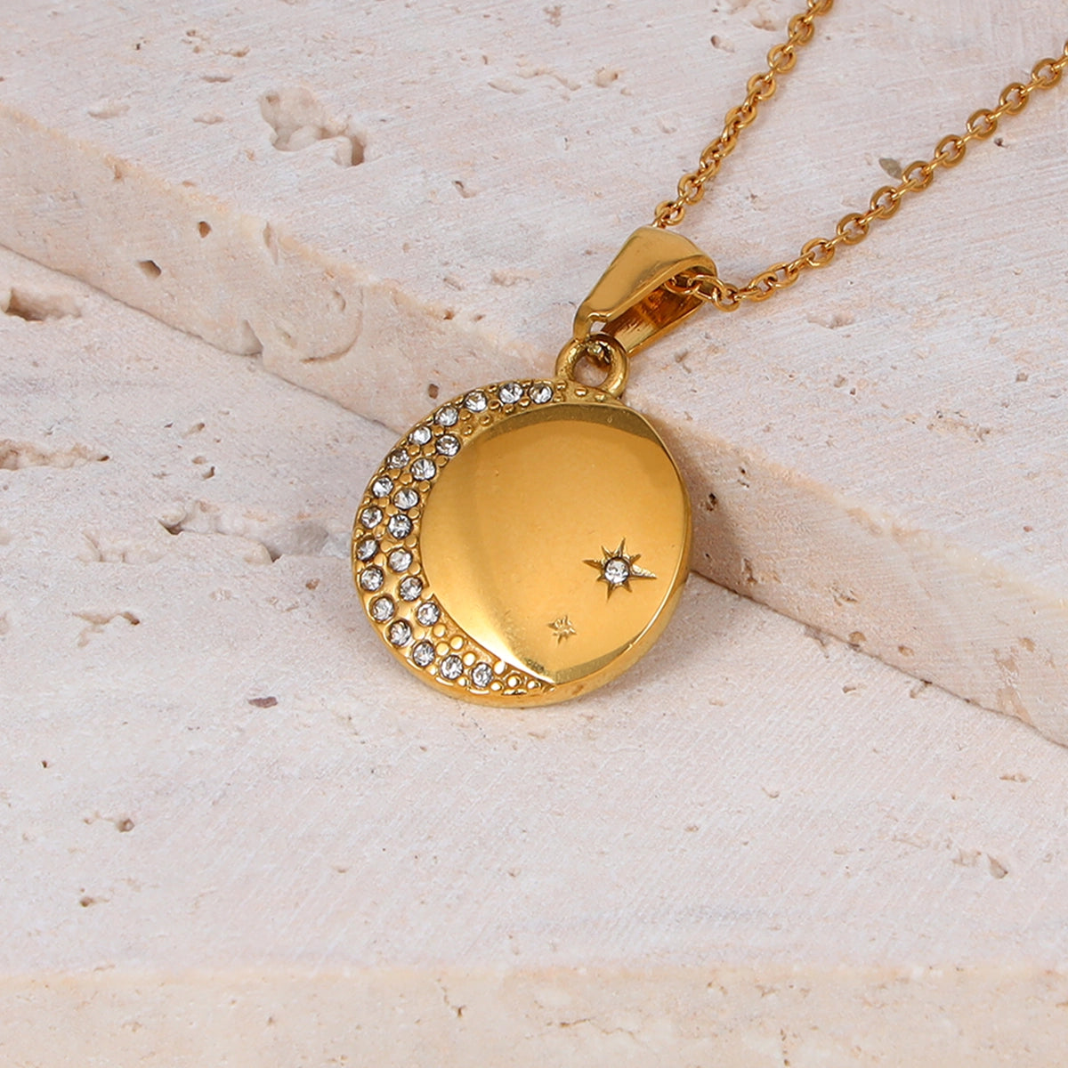 Shiny Moon and Star Pendant Necklace