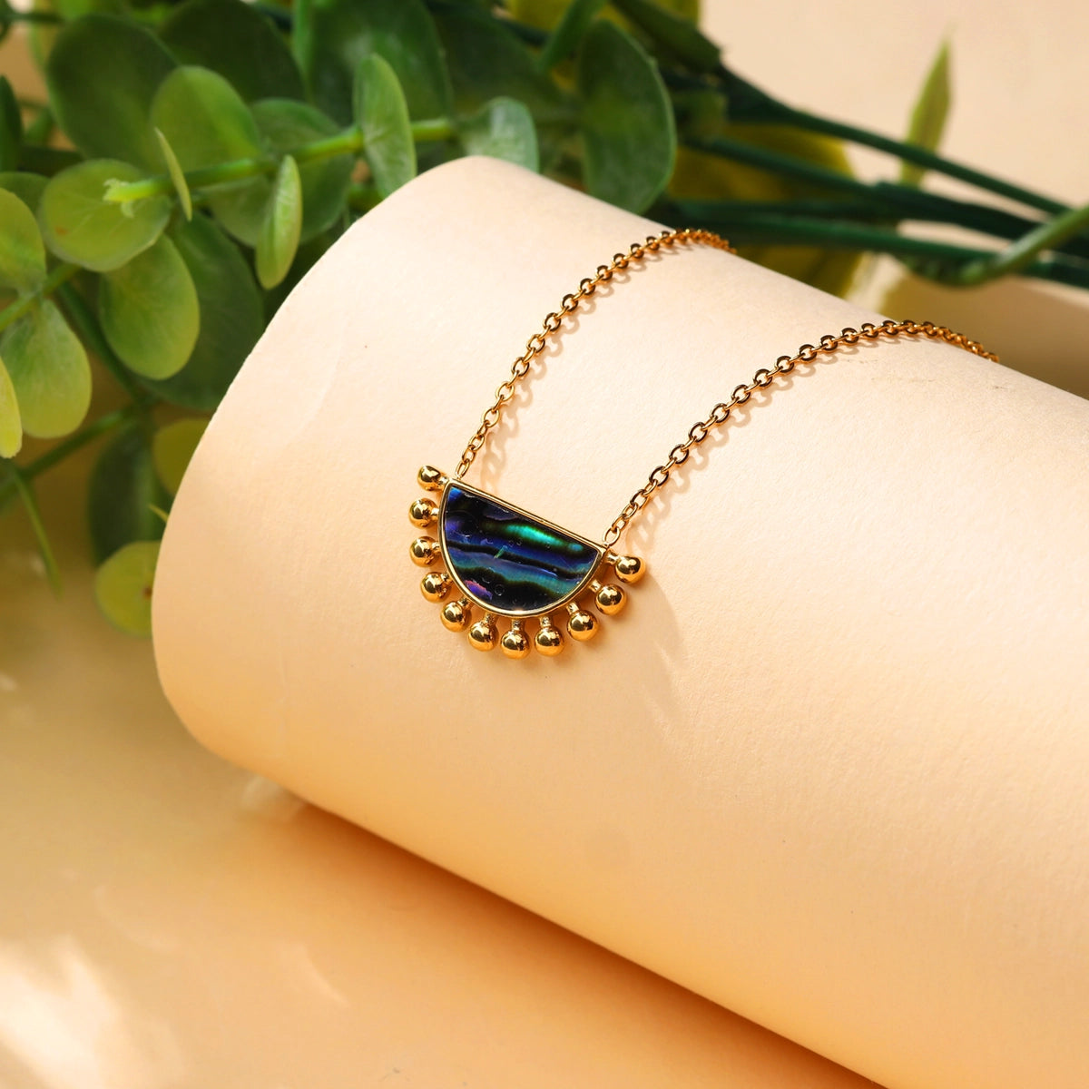 Abalone Shells Pendant Necklace