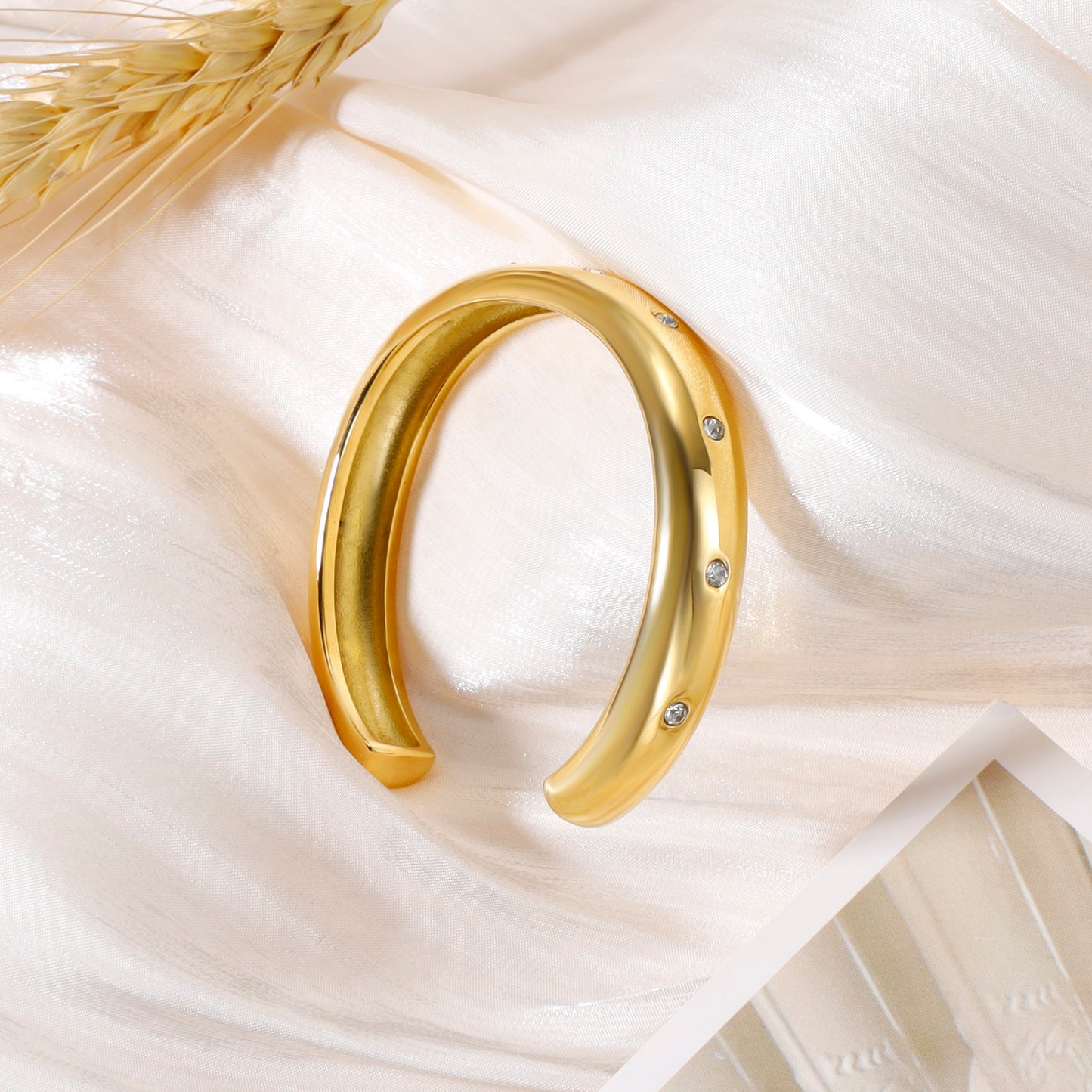 Stones Cuff Bracelet