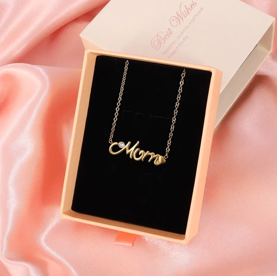 Mom Pendant Necklace