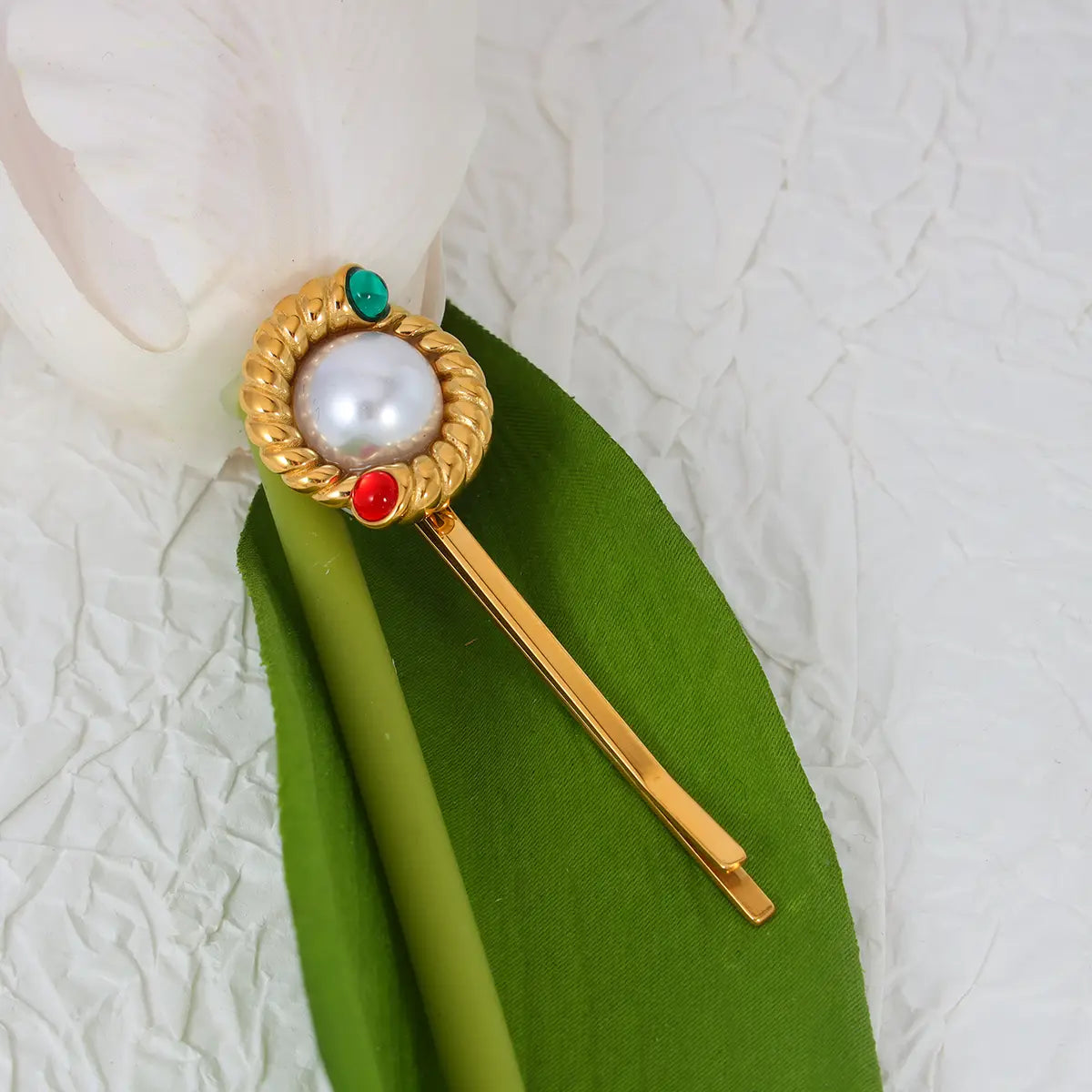 Czech Gem Pearl Bobby Pins