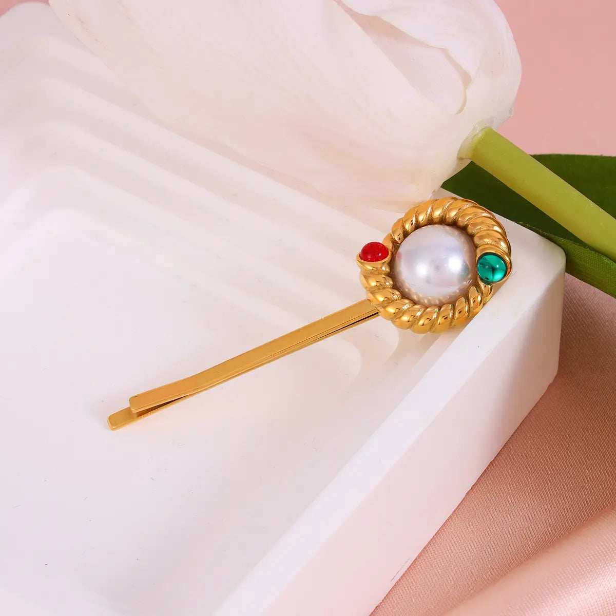 Czech Gem Pearl Bobby Pins