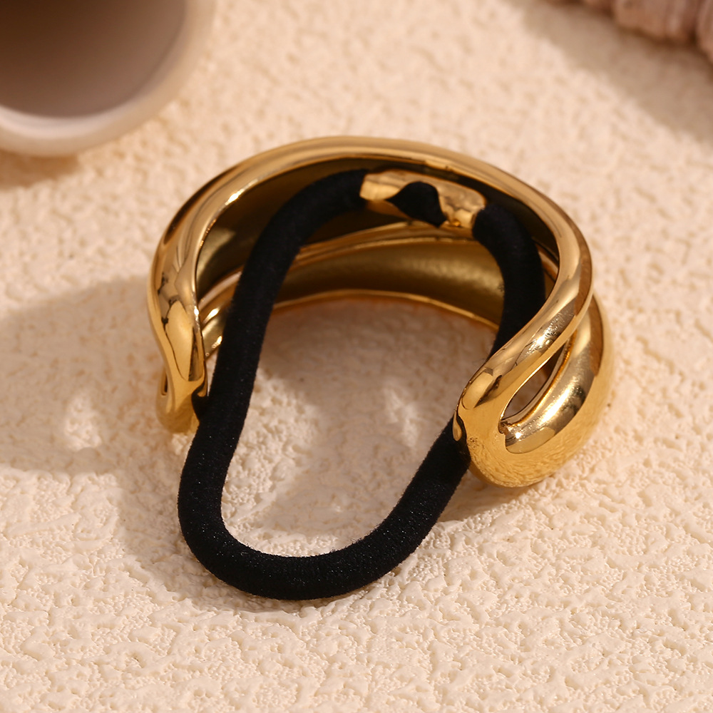 Glossy Double Arch Pony Cuff