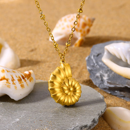 Conch Pendant Necklace