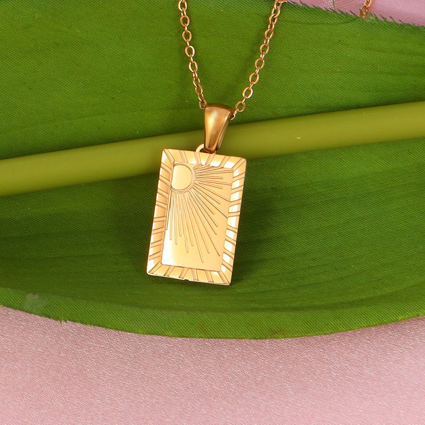 Sunrise Plate Pendant Necklace