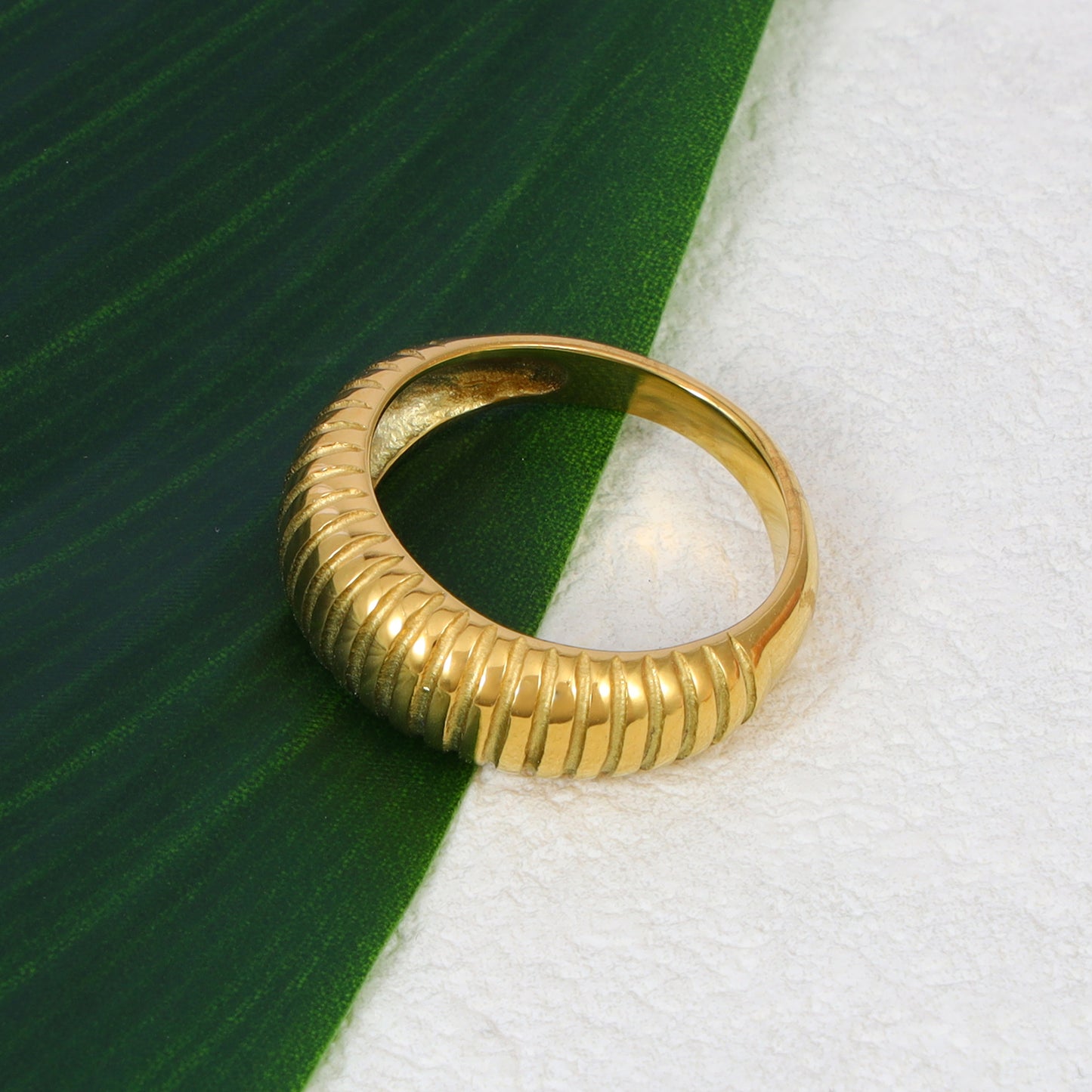 Ribbed Dome Ring