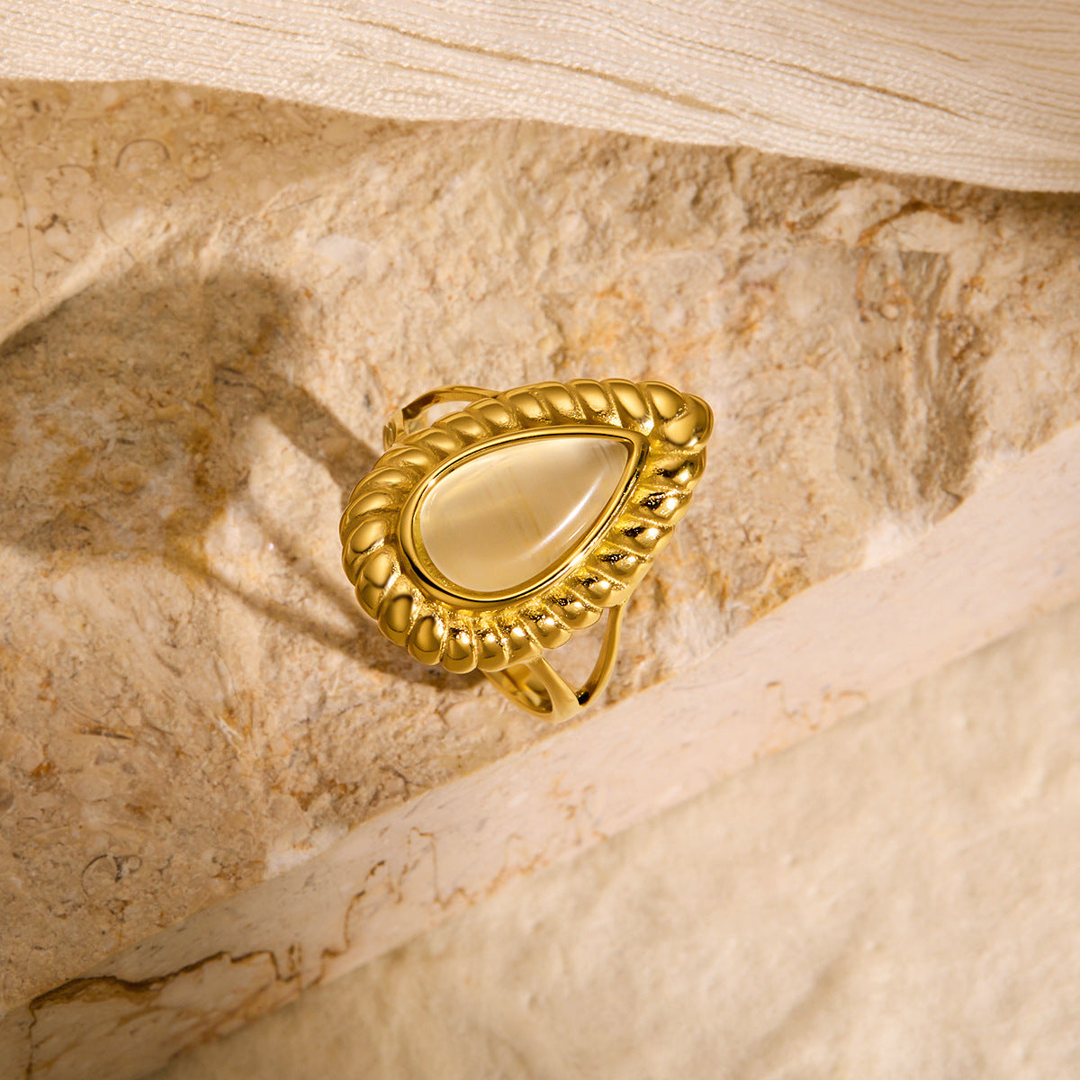 Teardrop Cat's Eye Adjustable Ring