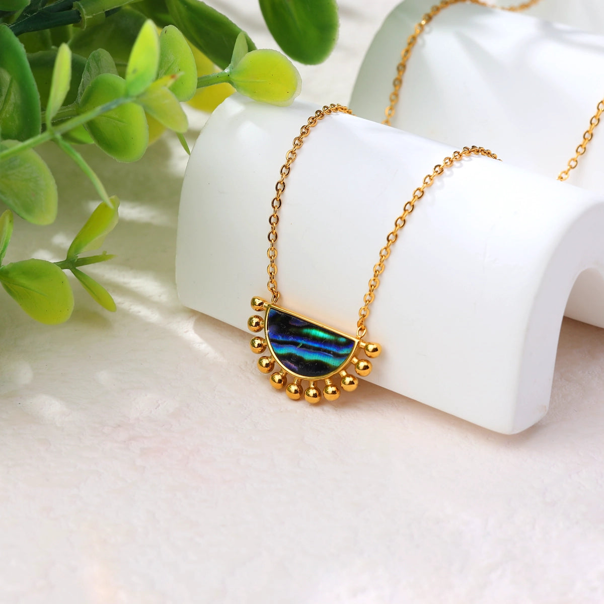 Abalone Shells Pendant Necklace