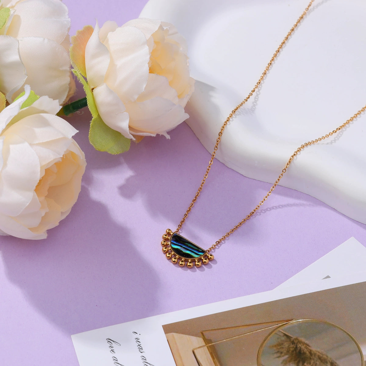 Abalone Shells Pendant Necklace