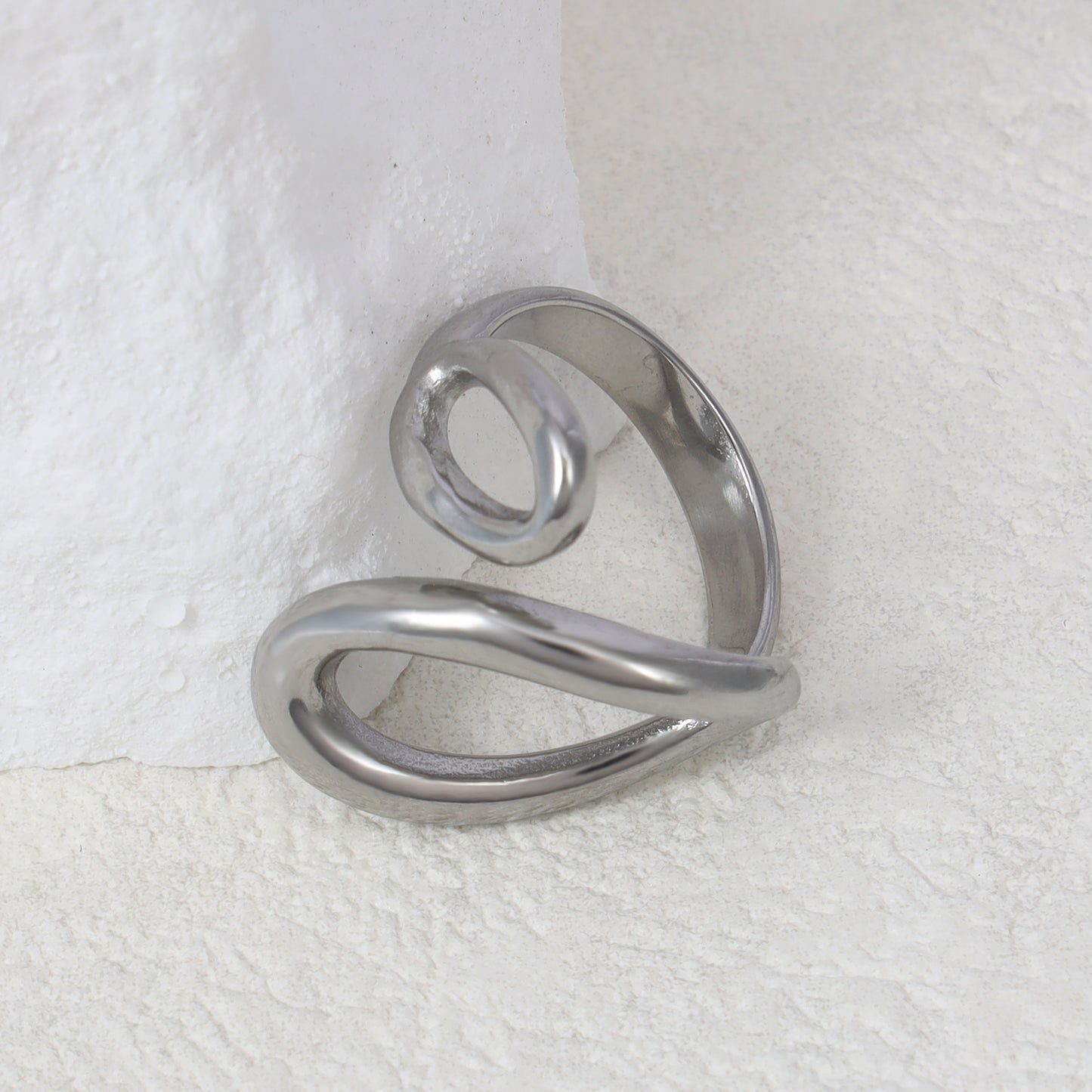 Geometric Hollow Out Ring