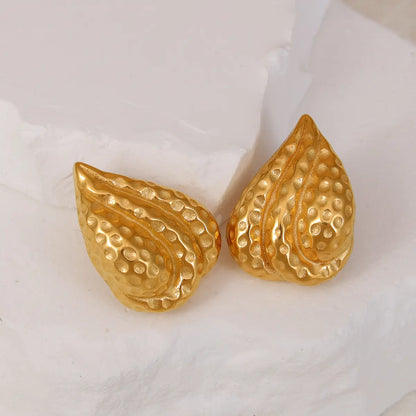 Shell Shape Hammered Gold Earrings