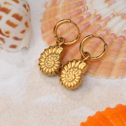 Conch Pendant Earrings