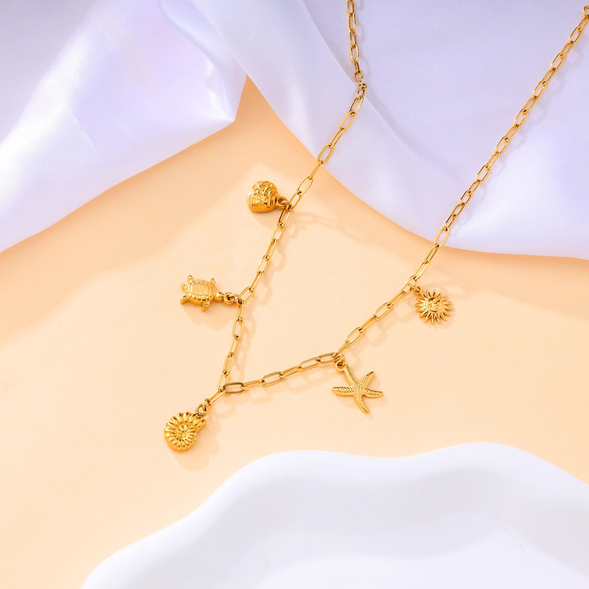 Shell Summer Oval Chain Necklace