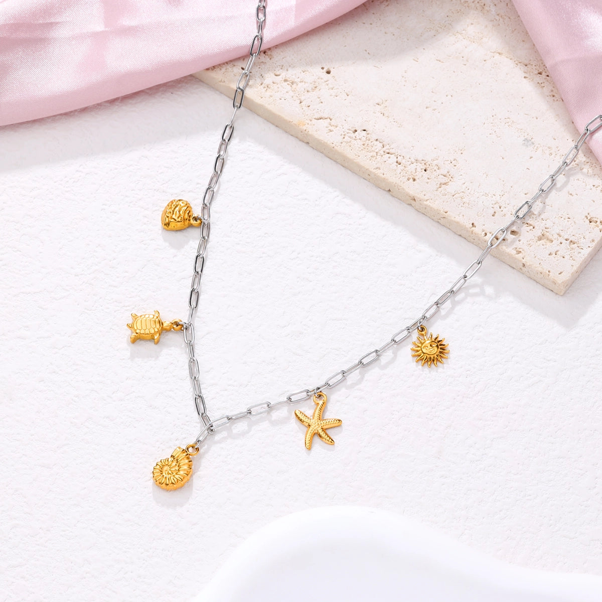 Shell Summer Oval Chain Necklace
