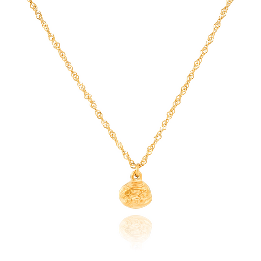 Shell Pendant Necklace