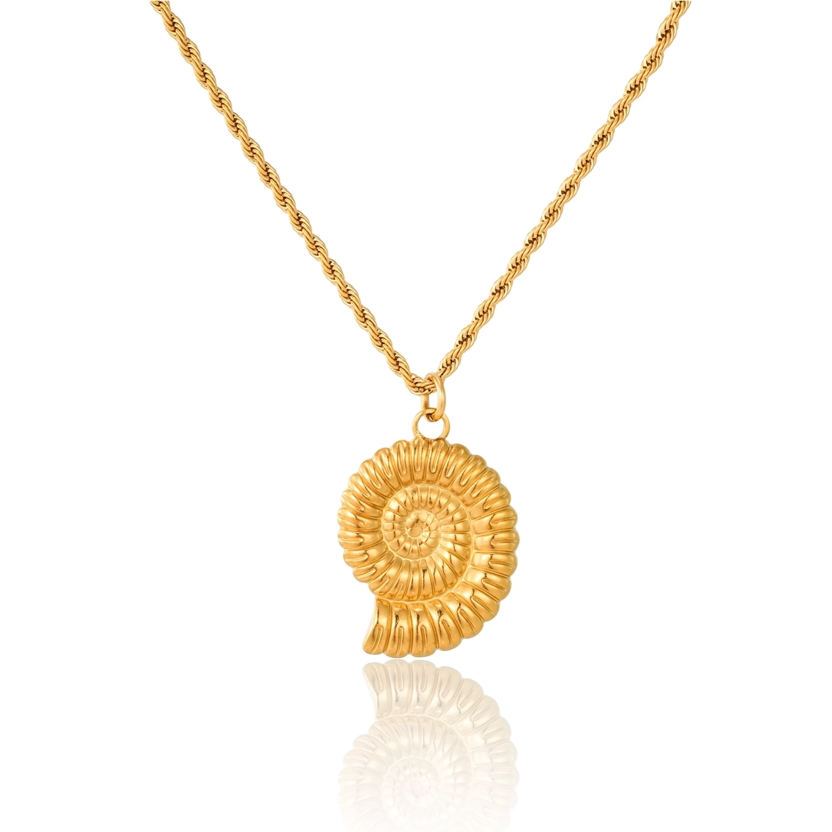 Conch Pendant Necklace