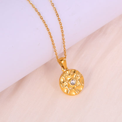 Round Zircon Pendant Necklace