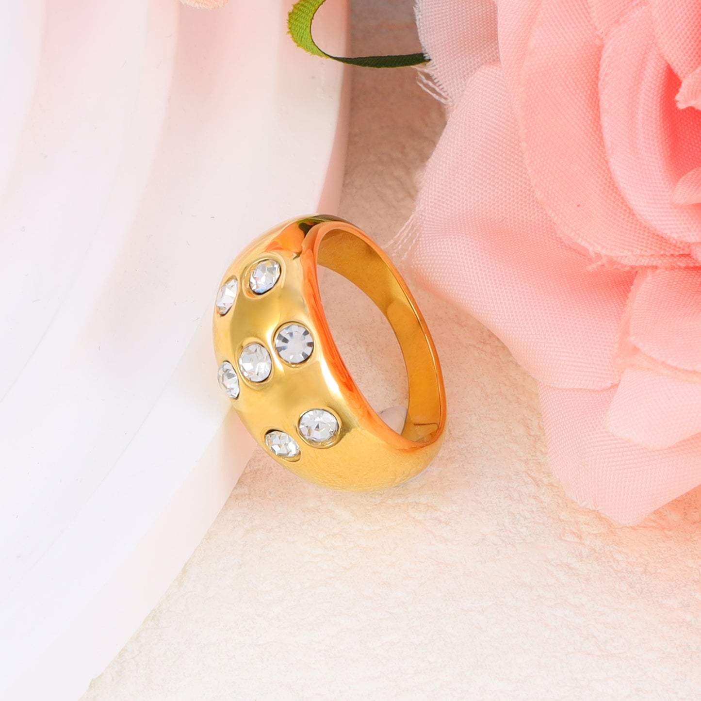 Zircon Gold Ring