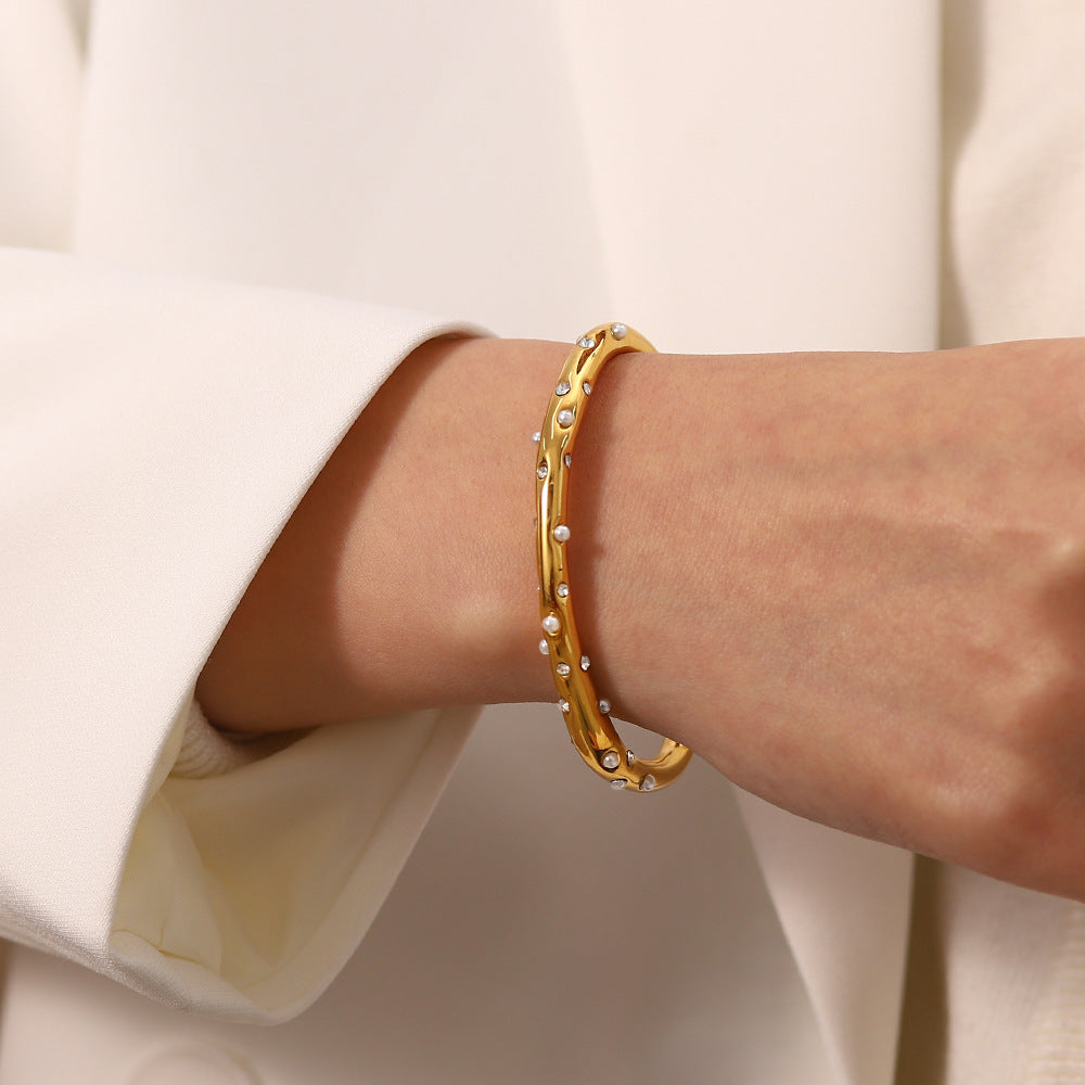 Pearl Gold Cuff Bracelet