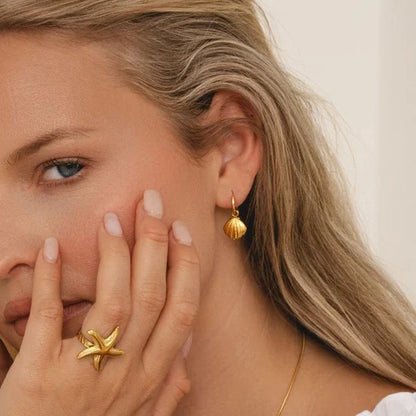 Shell Pendant Earrings