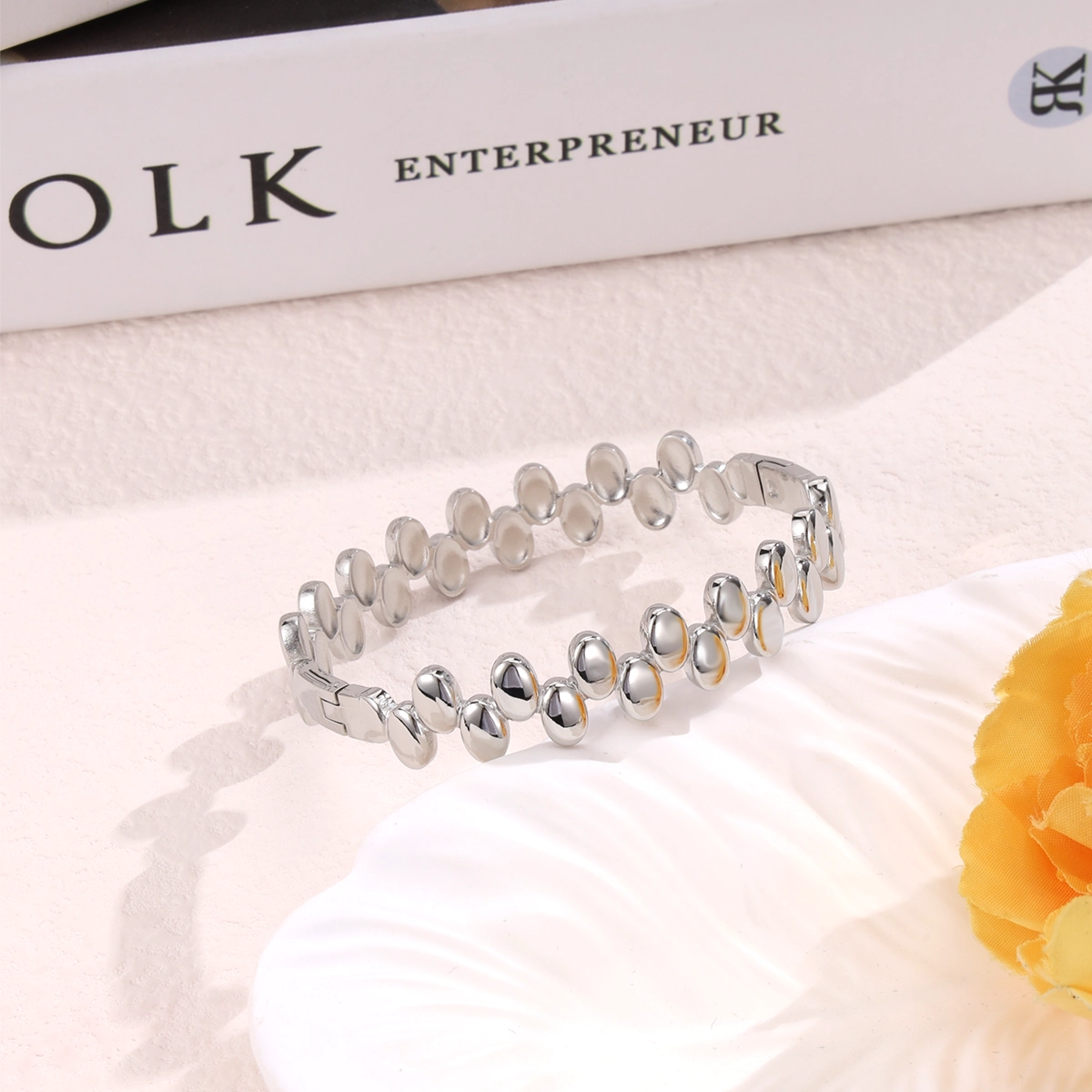 Dot Round Bracelet Bangle