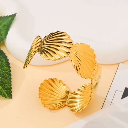 Shell Bracelet Bangle