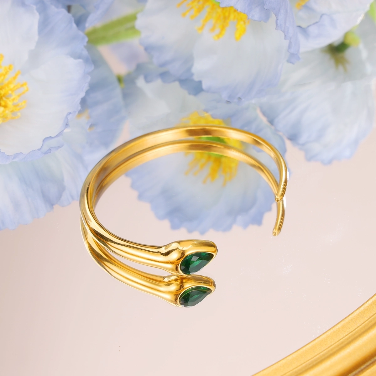 Zircon Stone Snake Shape Bracelet Bangle