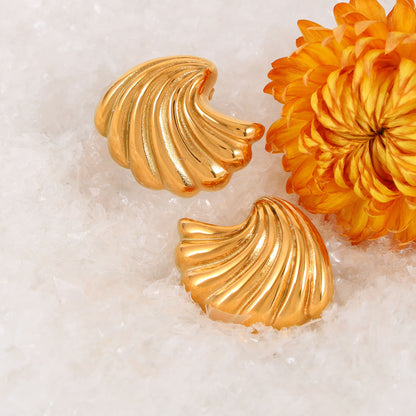 Wave Curved Shell Stud Earrings