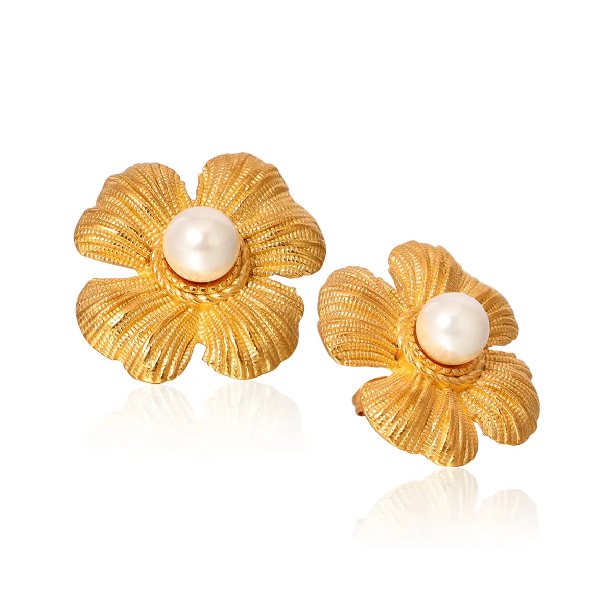 Shell Beads Flower Stud Earrings