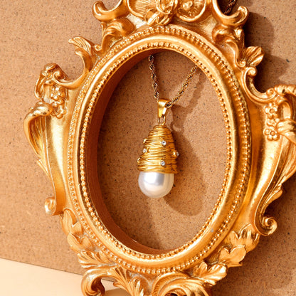 Bead Pendant Necklace