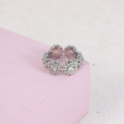 Zircon Chrysanthemum Ring