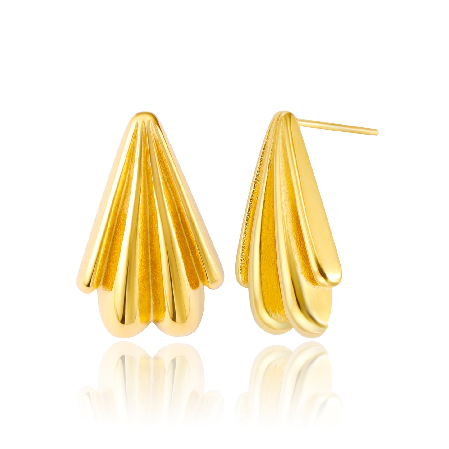 Seashell Gold Stud Earrings