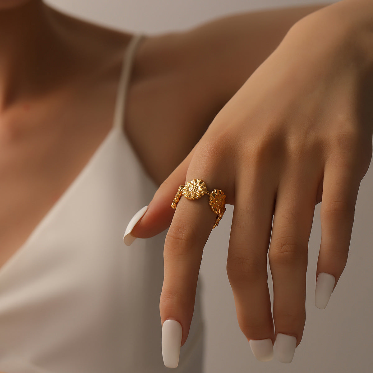 Chrysanthemum Ring