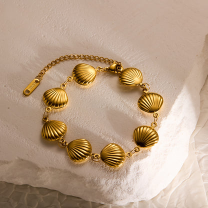 Shell Chain Bracelet